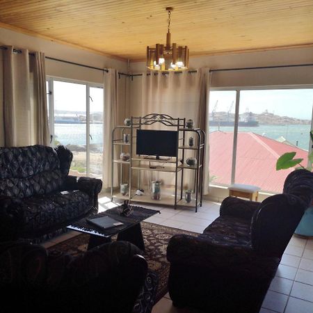 Starfish Guesthouse Luderitz Bagian luar foto