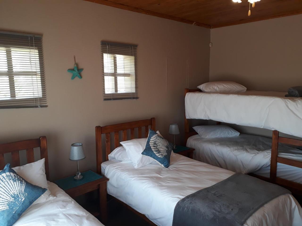 Starfish Guesthouse Luderitz Bagian luar foto