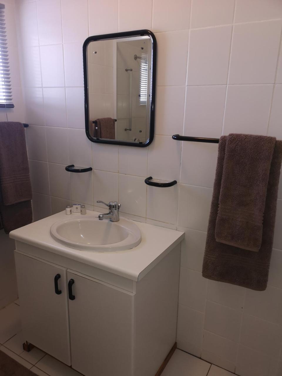 Starfish Guesthouse Luderitz Bagian luar foto