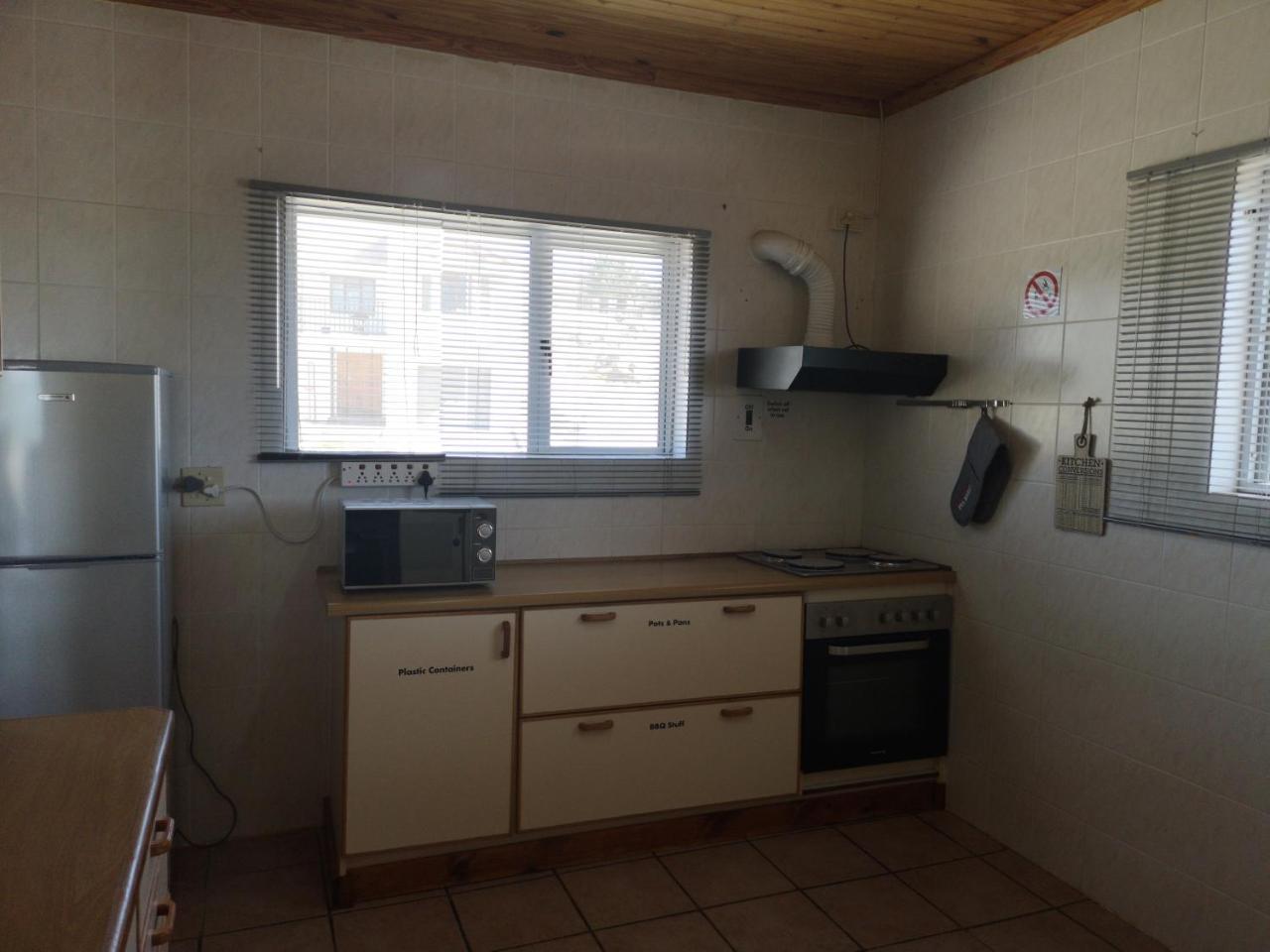 Starfish Guesthouse Luderitz Bagian luar foto