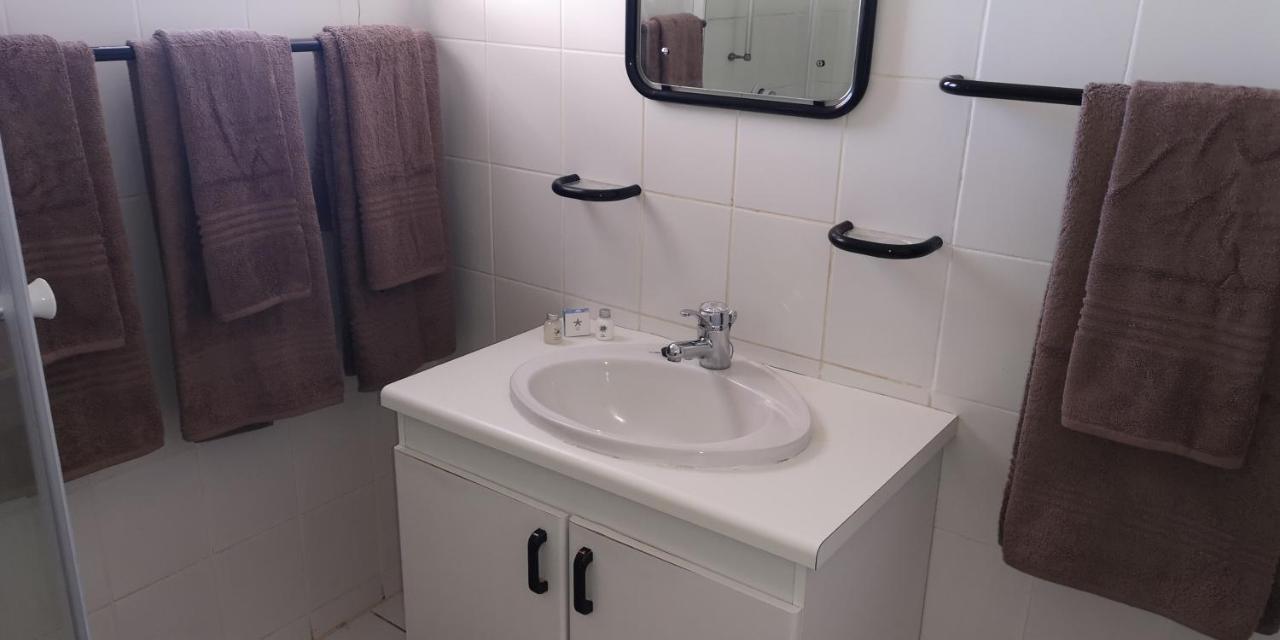 Starfish Guesthouse Luderitz Bagian luar foto